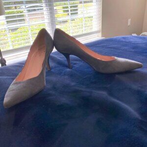 KATE SPADE GRAY SUEDE PUMPS METALIC SILVER HEELS SZ 8